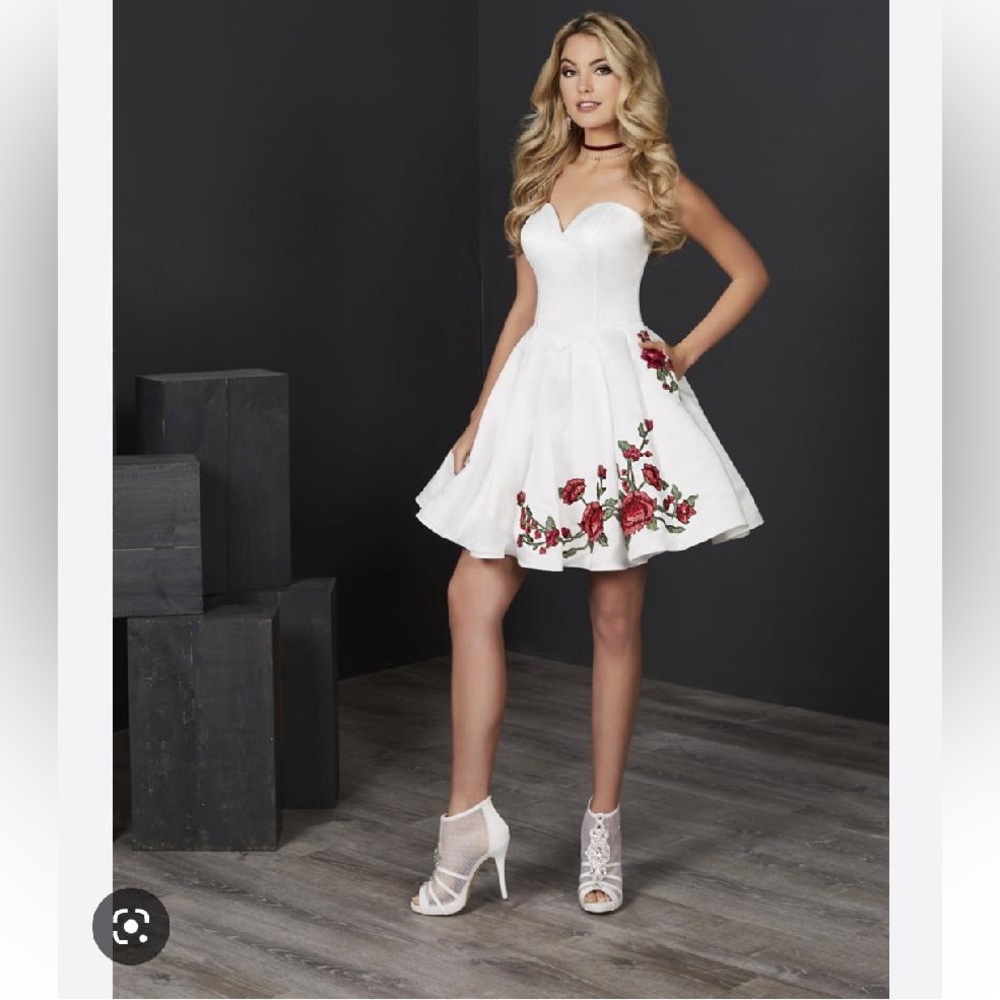 White floral homecoming dress